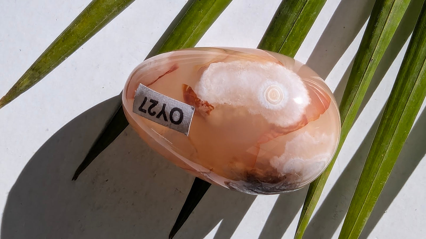 OY27 Agate fleur Oeuf de Yoni