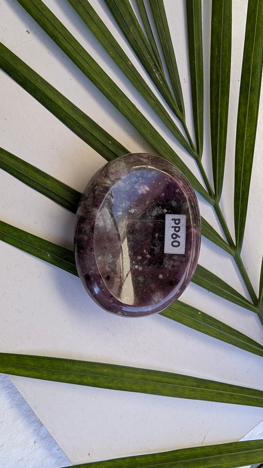 PP60 Tourmaline Rose Pierre de pouce