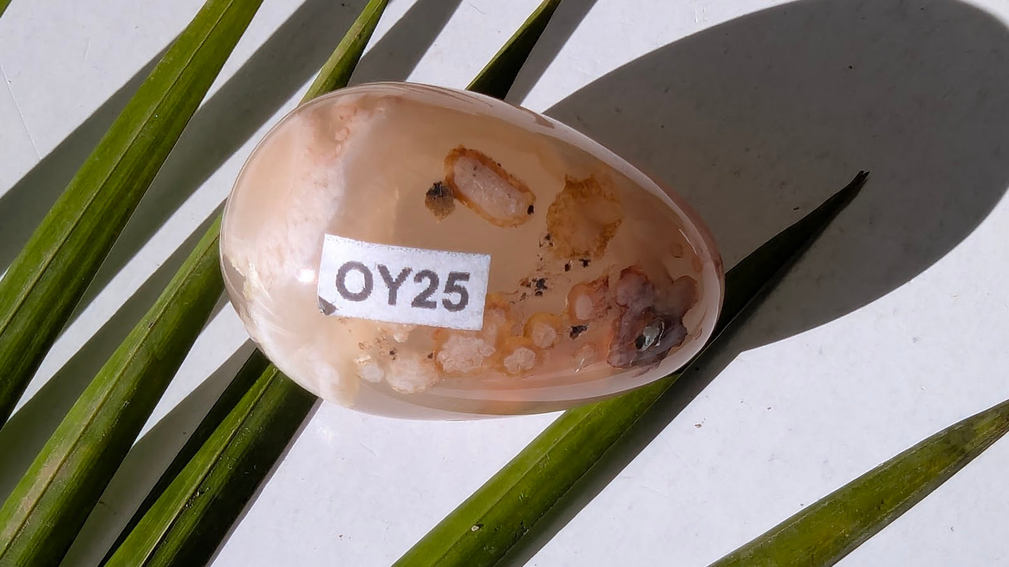 OY25 Agate fleur Oeuf de Yoni