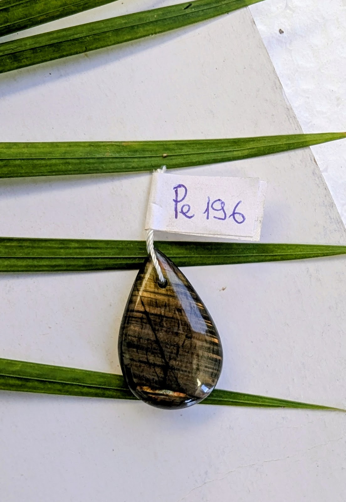 Pe 196 Labradorite pendentif