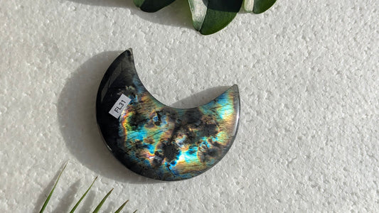 FL31 Labradorite Lune