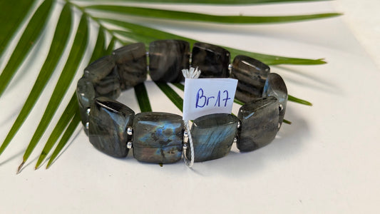 Br17 Labradorite bracelet