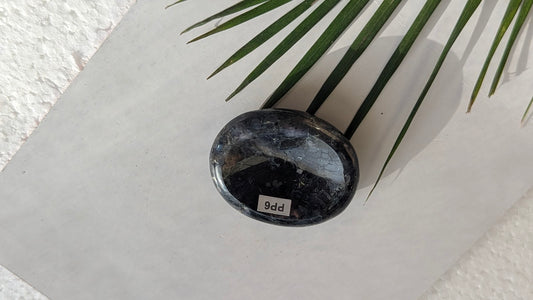 PP6 Iolite Pierre de pouce