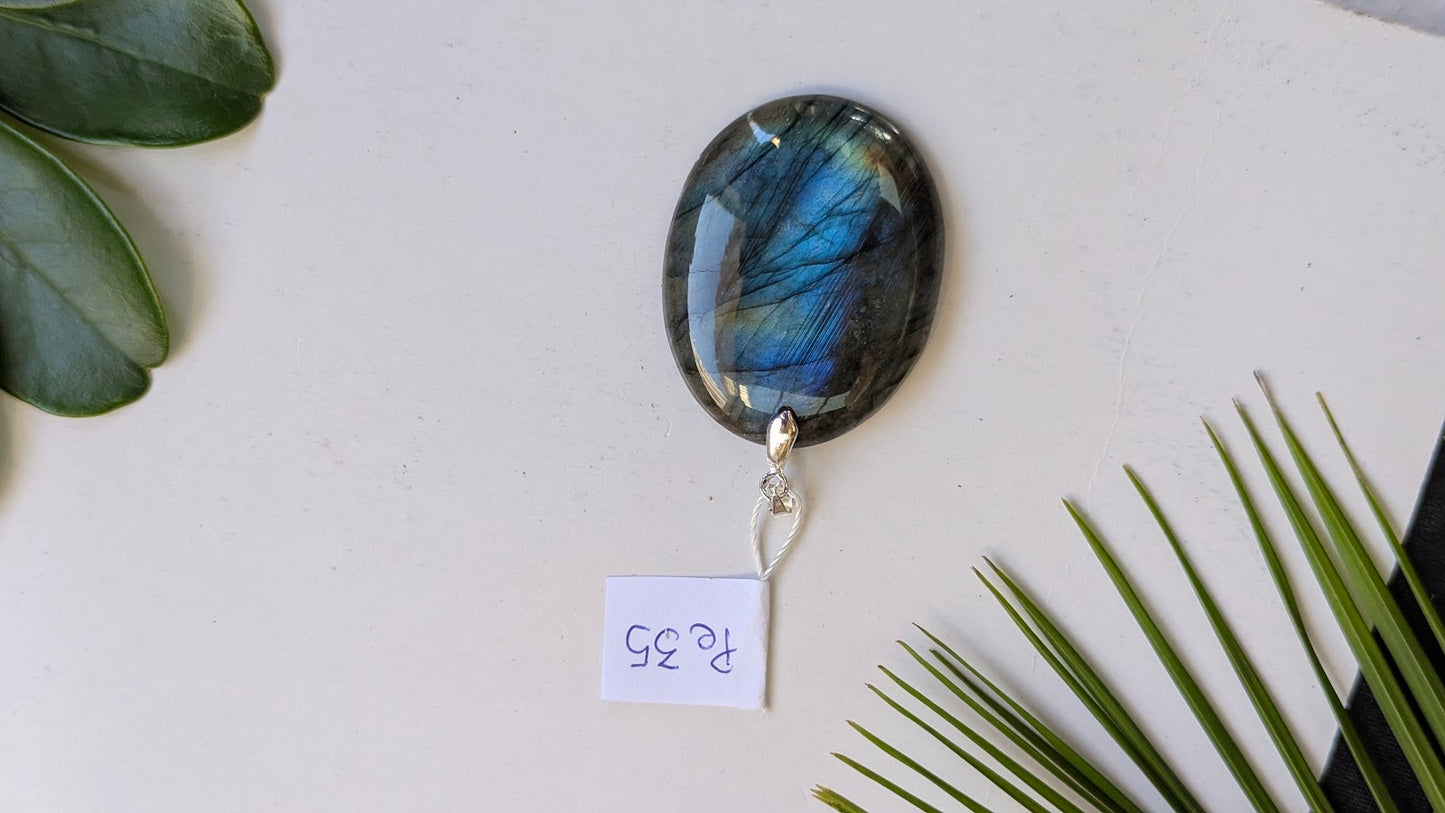 Pe35 Pendentif Labradorite Ovale
