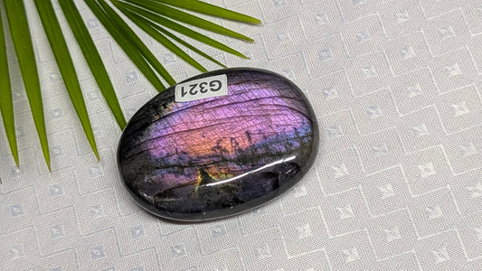 G321 Labradorite galet