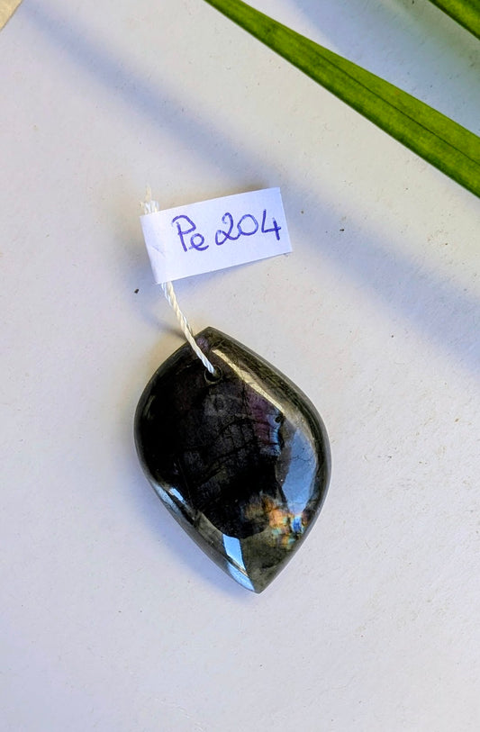 Pe 204 Labradorite pendentif