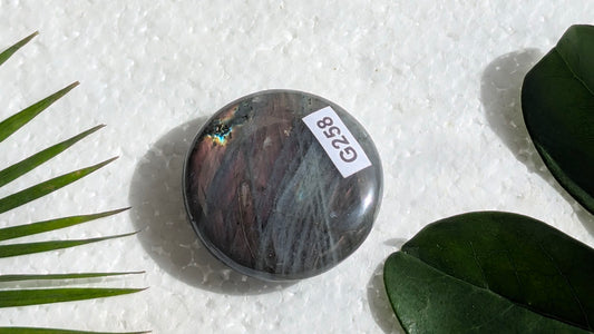 G258 Labradorite Galet