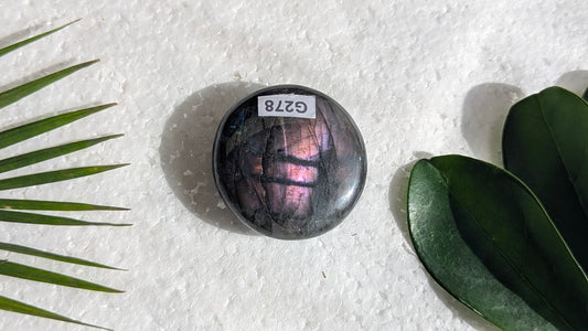 G278 Labradorite Galet