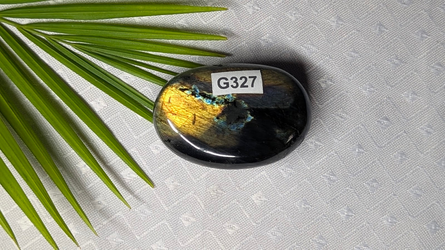 G327 Labradorite galet