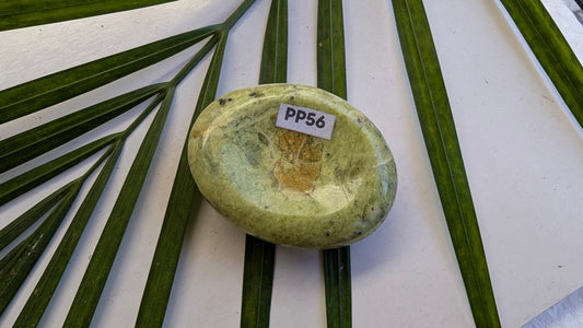 PP56 Opale Verte Pierre de pouce
