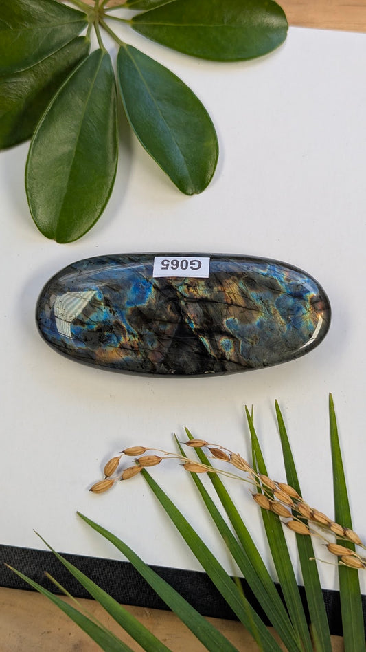 G065 Labradorite galet